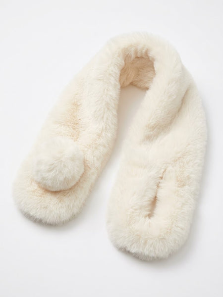 Faux Fur Scarf w/Pompom